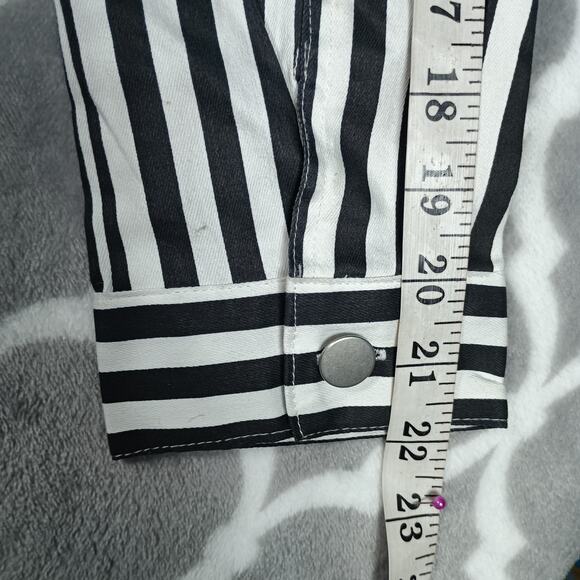 Jacket Womens Medium Black White Striped Cropped Button Stretch FAVLUX - Picture 10 of 12
